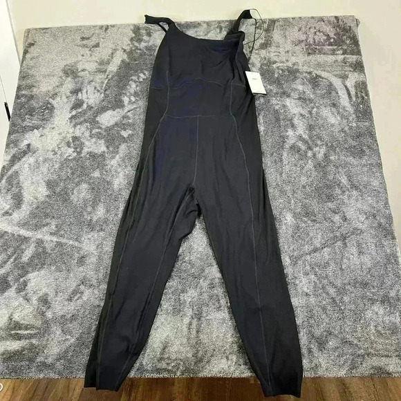 Nike Yoga Plus Dri-Fit Infinalon Jumpsuit Women's 3X Sleeveless Black DV4908-010 - Picture 1 of 14